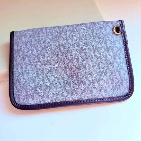 Micheal Kors Monogrammed Wristlet/Clutch - Picture 2 of 4